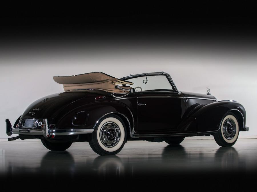  Mercedes-Benz 300 S Cabriolet A 1951 года  (фото 2 из 32)